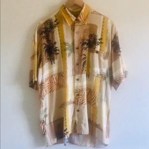 PERRY ELLIS PALM TREE BUTTON DOWN SHIRT